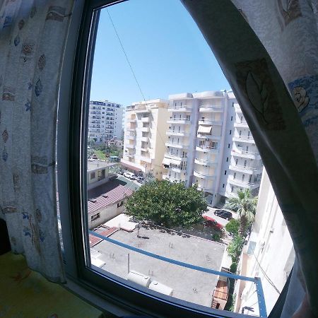 Honey Apartments Near Promenade Саранда Экстерьер фото